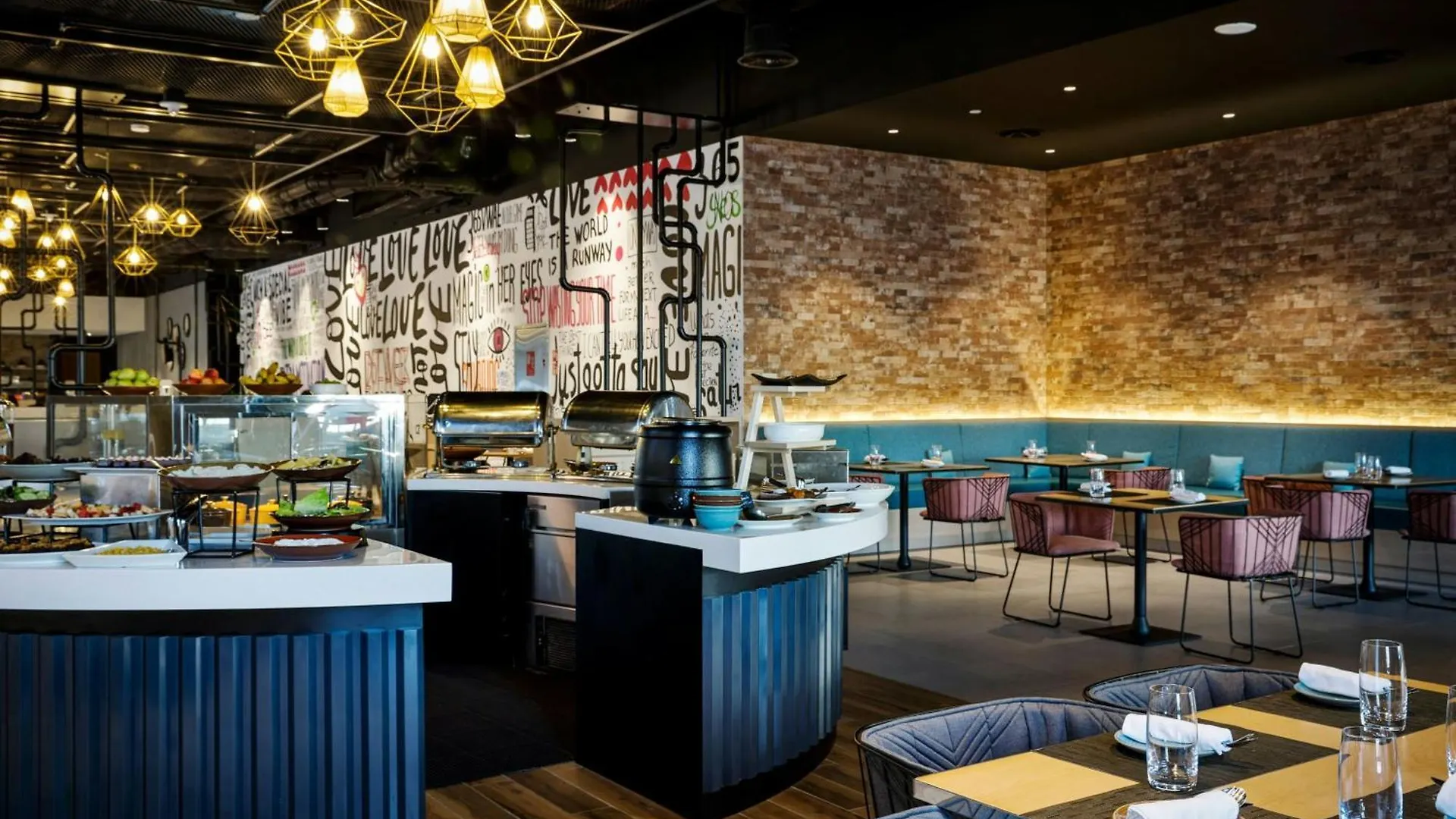 Hotel Aloft Dubai Airport 4*,  Zjednoczone Emiraty Arabskie
